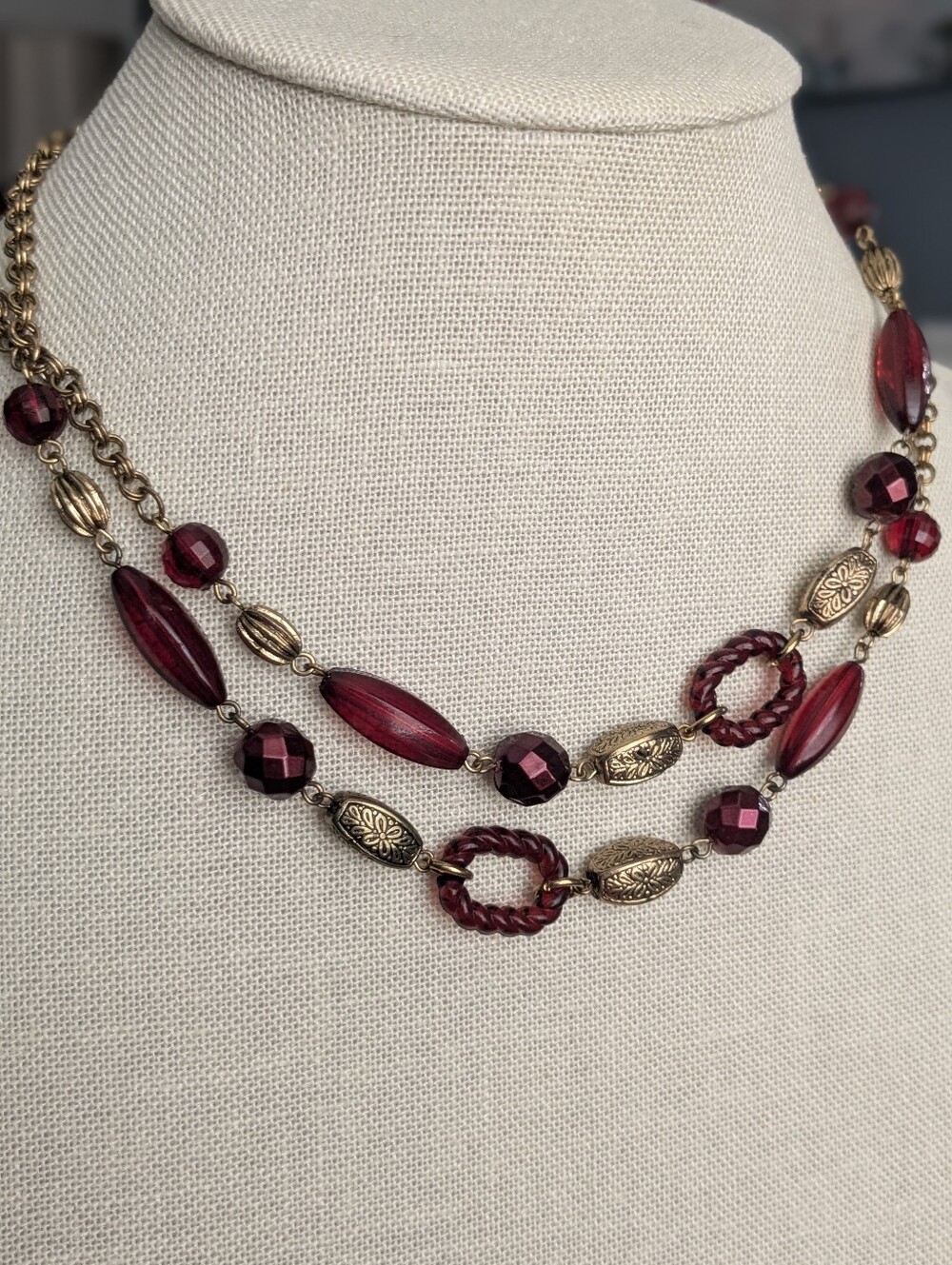 Vintage Style Cranberry Acrylic Beaded Necklace – 36” Long